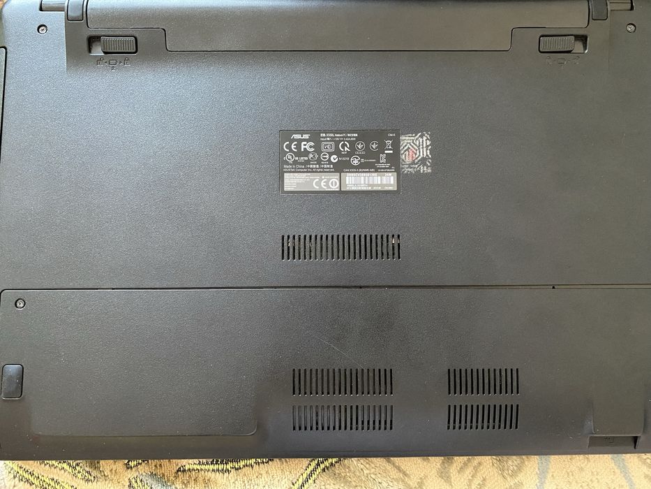 Ноутбук Asus X550L