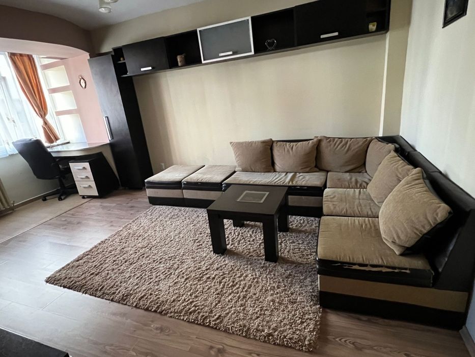 Vând apartament 2 camere Topoloveni