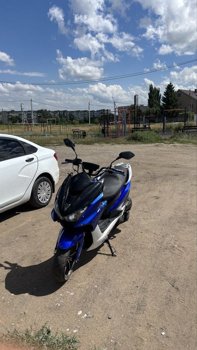 Скутер Force 150cc