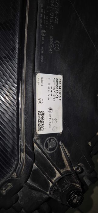 Faruri LED originale Skoda Karoq