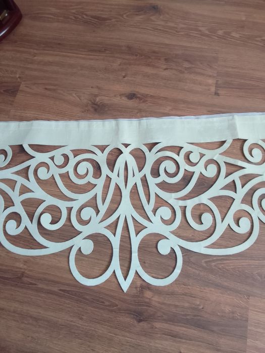 Продам ламбрикен красивый