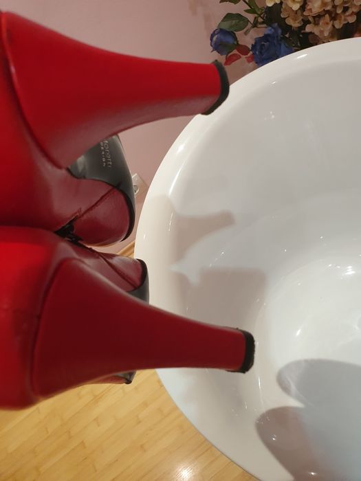 Botine din piele naturală  si piele naturala intoarsa