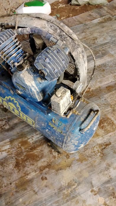 Продам воздушный канпресар