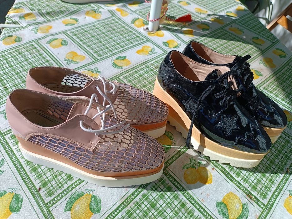 2 perechi pantofi casual 60lei