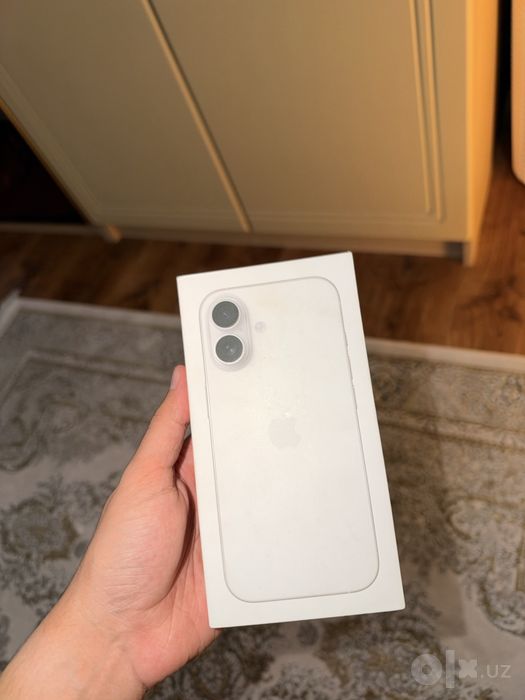 iphone 17 silver