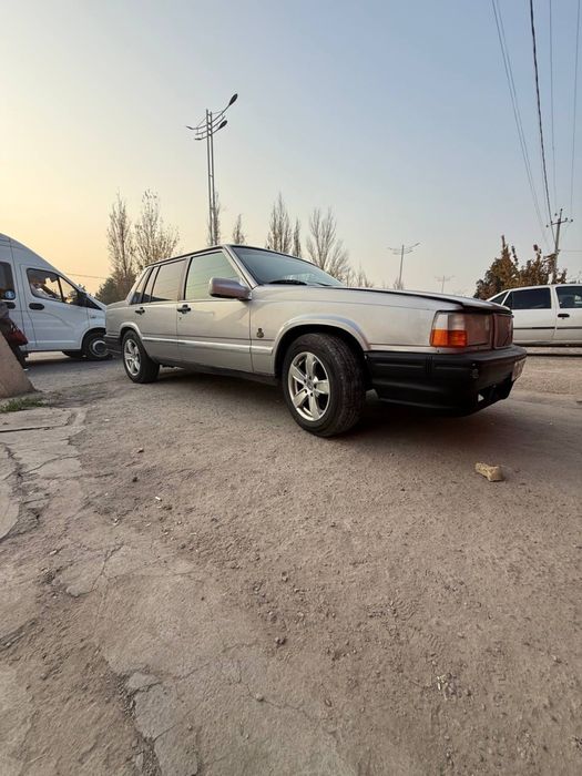 Volvo 740 GL