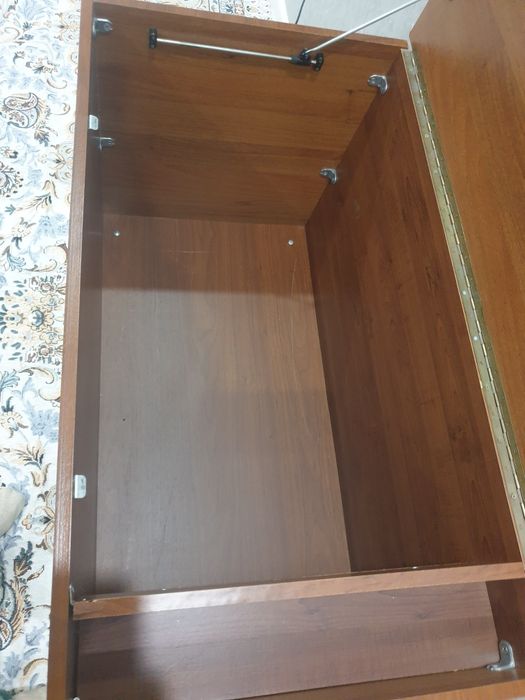 Сандық сатылады.  Б/у, қоңыр. Продается сундук. Б/у