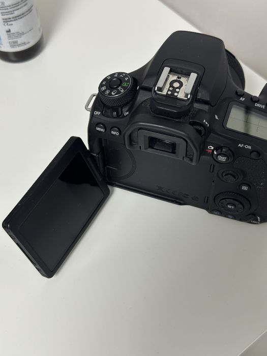 Фотоаппарат canon 90d + объективы