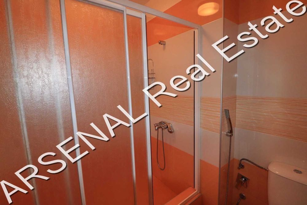 Дава се под наем Четиристаен апартамент в София, Медицинска академия - 150 кв.м за 1200 € - Снимка #8