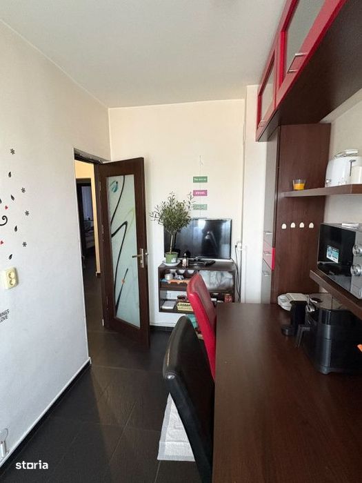 Apartament cu 2 camere , 64 mp, zona Centrala