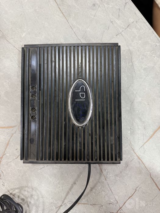 Usilitl mono 1x 600w liksotladi