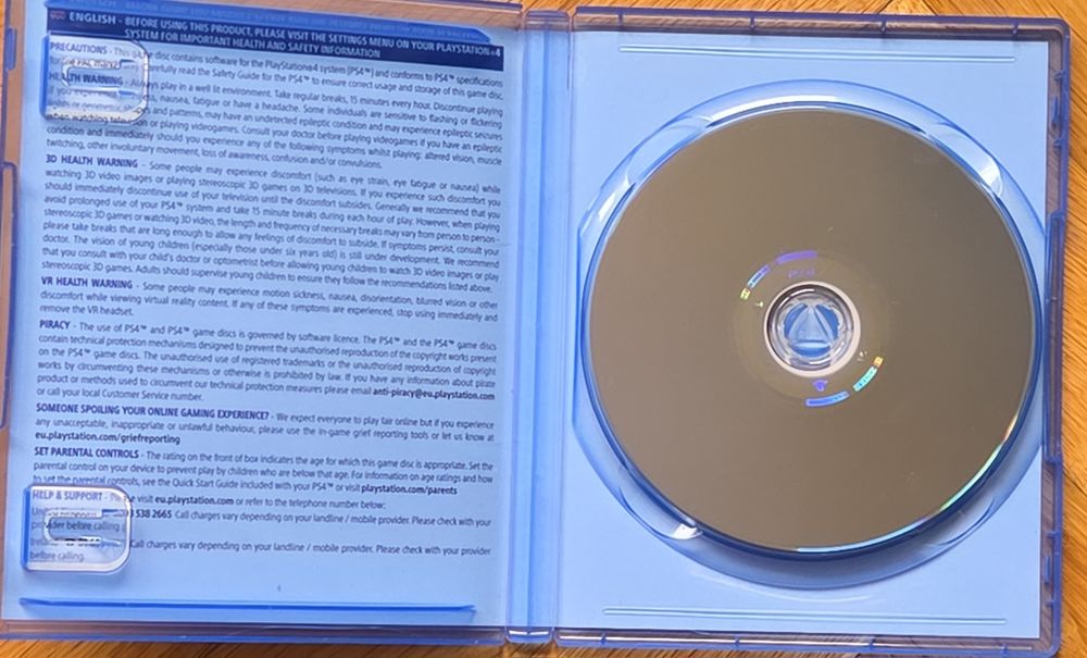 Minecraft Dungeons Hero Edition за PlayStation 4 PS4 Плейстейшън 5 PS