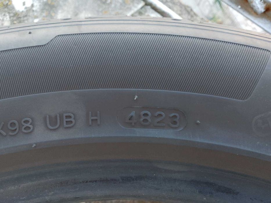 Летни гуми 235/55/19