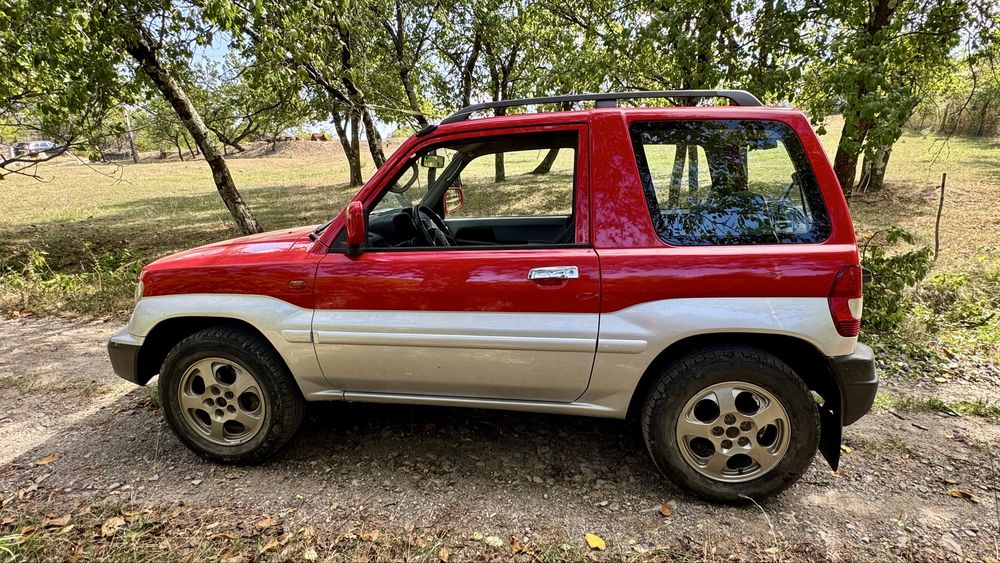 Mitsubishi Pajero Pinin 1,8 GDI, clima reductor 2000
