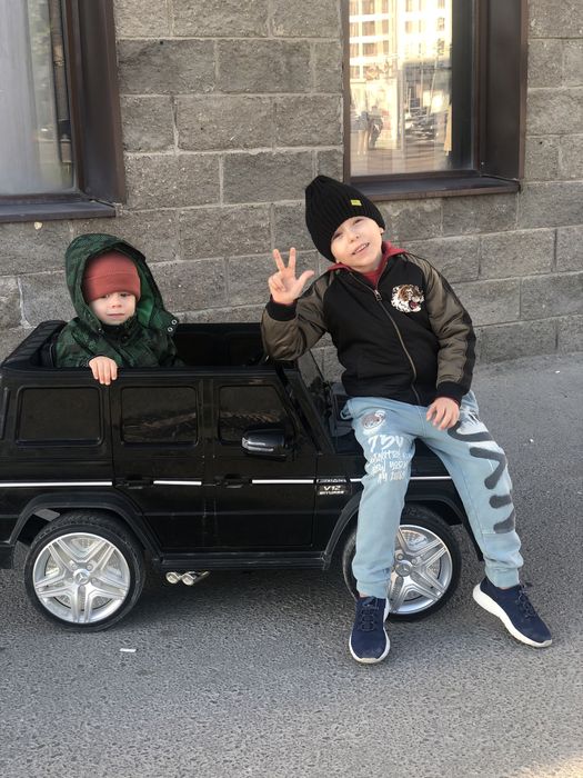 Электромобиль машинка