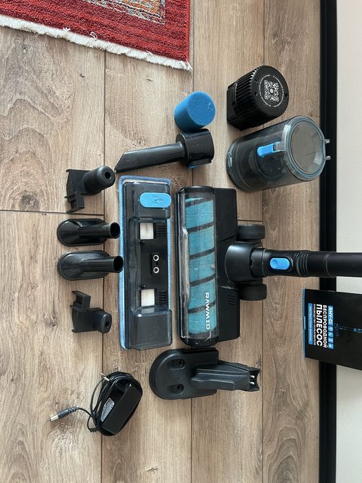 Пылесос RAWMID ручной с деталями