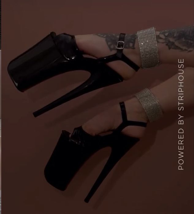 Стрипы тройки 37 размера черные