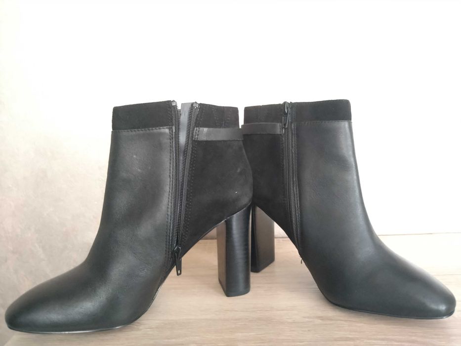 Чисто нови дамски боти от естествена кожа – номер 37