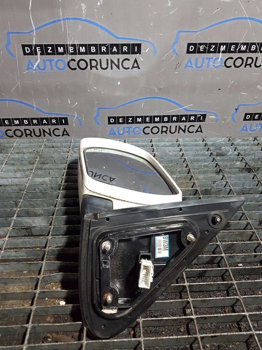 Oglinda stanga Hyundai Santa Fe 2 Facelift 2009 - 2012 4 Usi ALB 3M VANILLA WHITE (693) ...