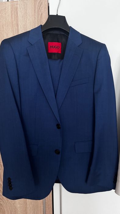 Костюм Hugo Boss