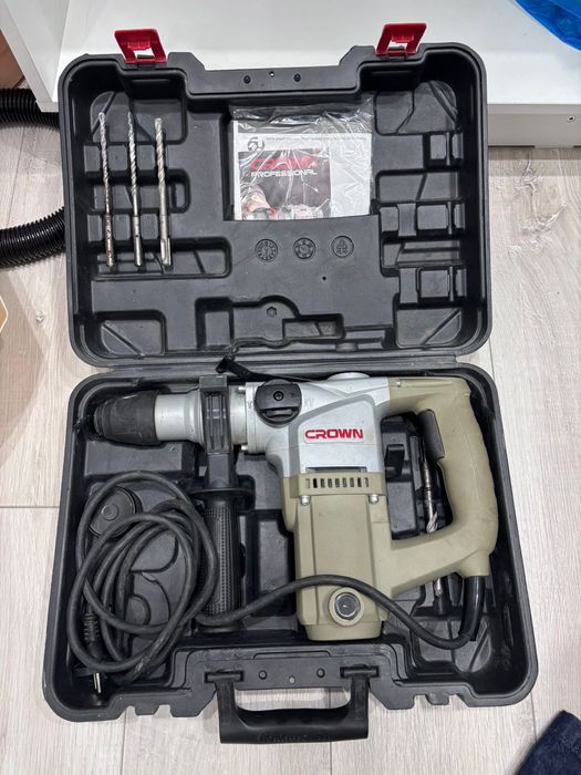 Перфоратор CROWN