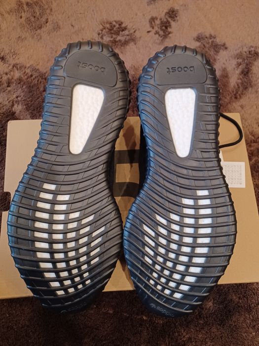 Оригинални мъжки YEEZY 350 V2