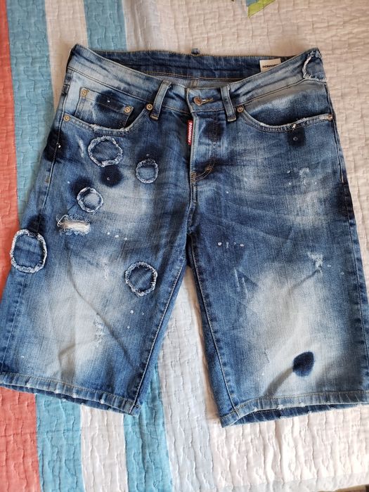 Мъжко яке Dsquared2 и Мъжки къси дънки Dsquared2