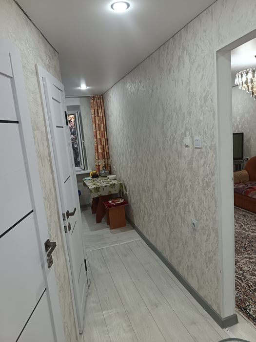 Продам 2х.ком.ю квартиру в центре.