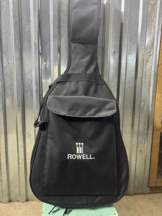 Аккустическая гитара Adagio