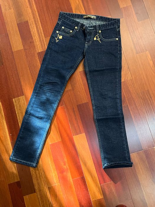 Дамски дънки със златна бродерия