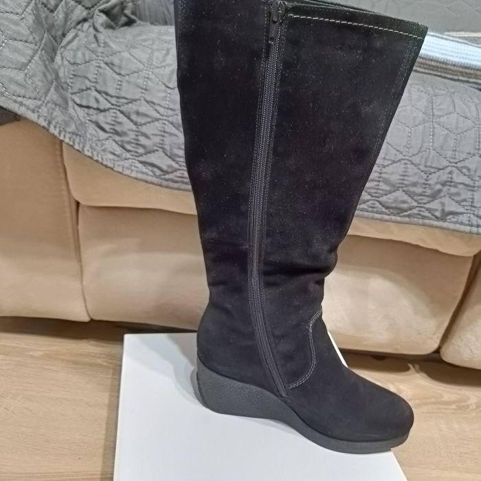 Дамски ботуши естествен велур