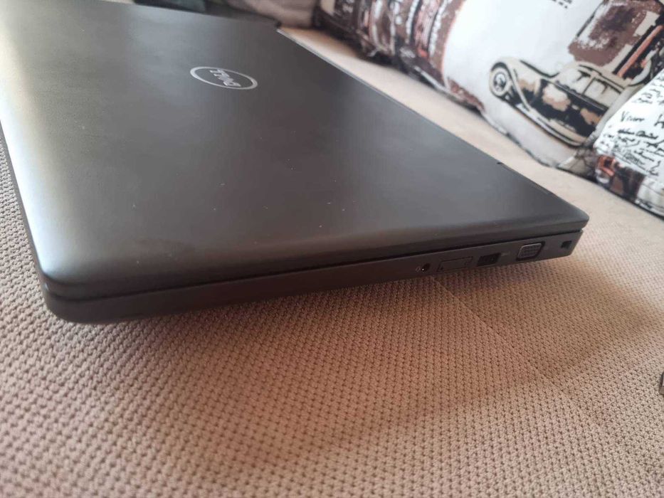 DELL Precision 3520 Workstation