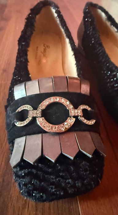 Дамски елегантни обувки на нисък ток Bruglia