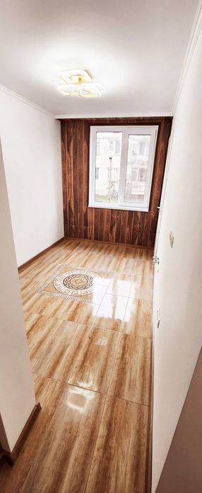 Ofer spre închiriere apartament cu 2 camere