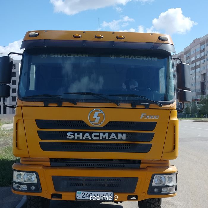 Грузовой Шахман F 3000