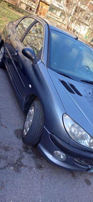 Кола пежо 206 седан, бензин, 2007, 1300 куб.см