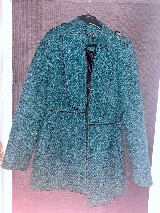 palton, geaca,  haine  dama in stare f buna