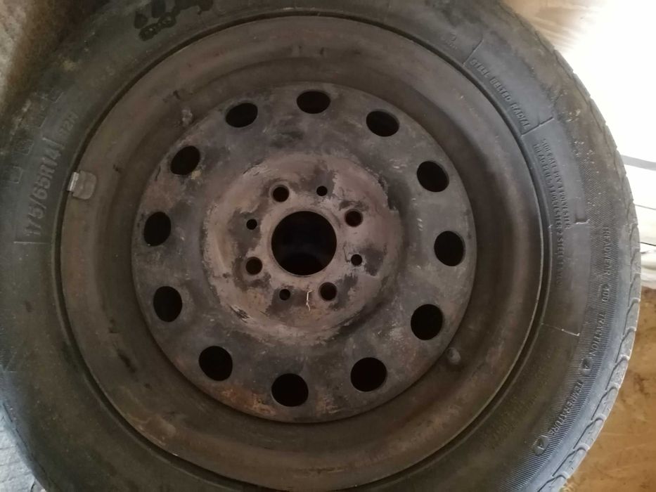 Продам  колесо в зборе