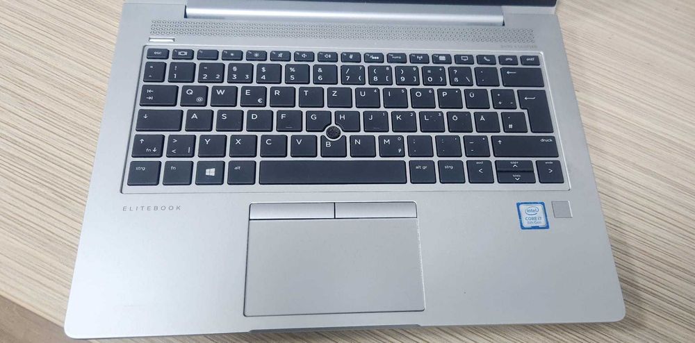 laptop HP elitebook  HSn-I12C model 8265NGW