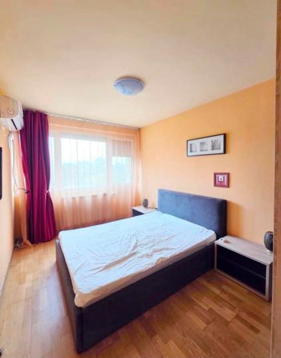Vand apartament 2 camere