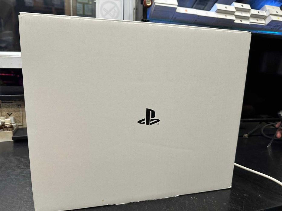 Hope Amanet P7 PlayStation 5