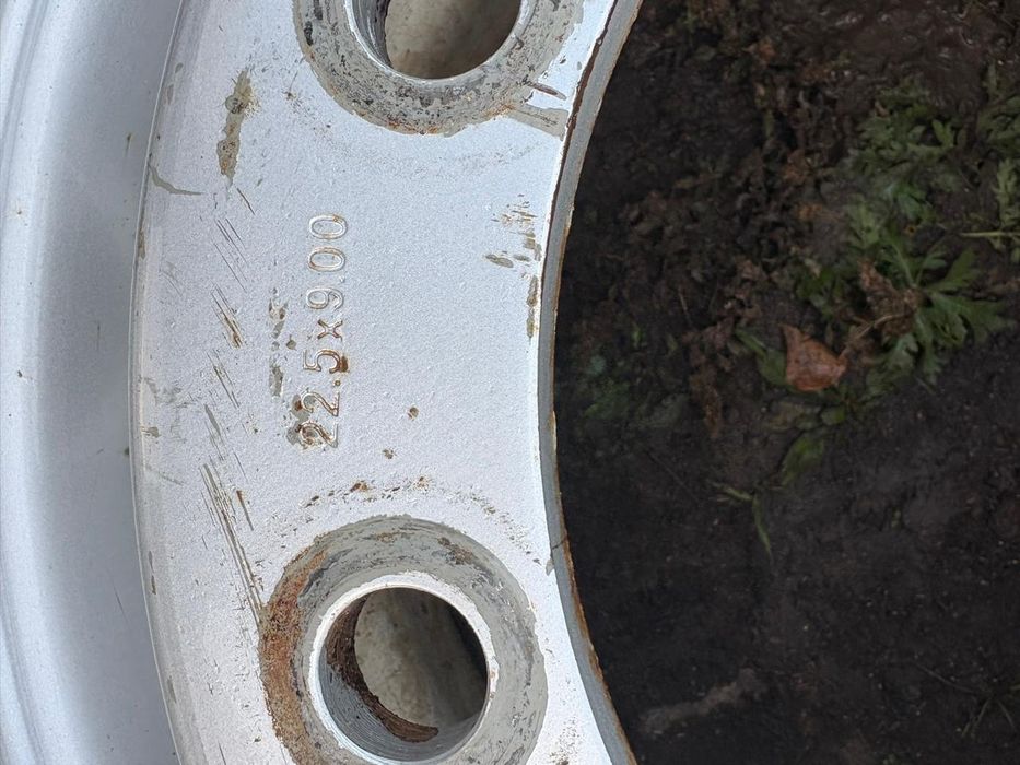 Шины на камаз в сборе