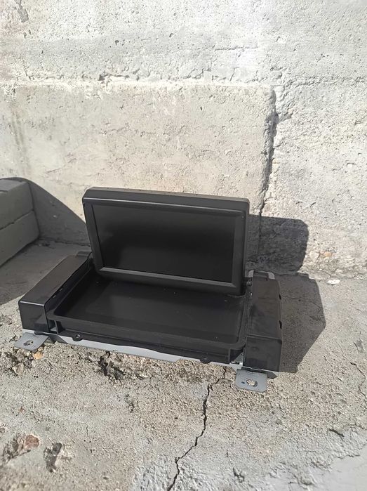 Дисплей навигация за Volvo V50