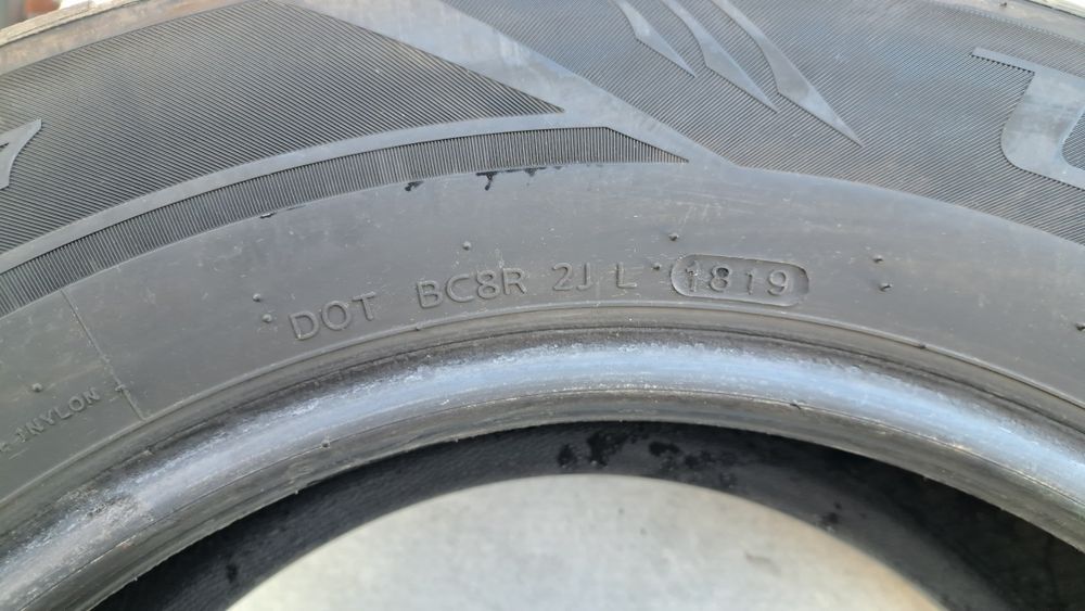 2 бр Зимни гуми 235 65 17 Laufen