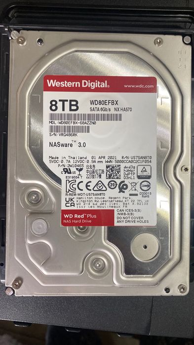 Сервер с базой 2 тыс. фильмов