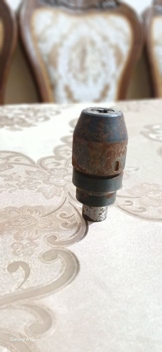 Перфоратора насадка сотилади