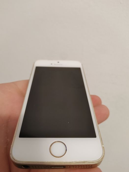 iPhone se 2016 gold rose