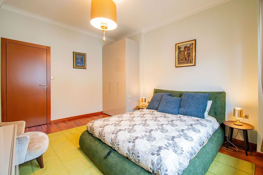 Дава се под наем Двустаен апартамент в София, Център - 73 кв.м за 1246.44 € - Снимка #9