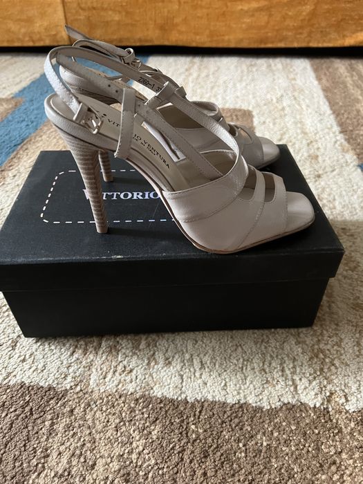 Босоножки  Босоножки