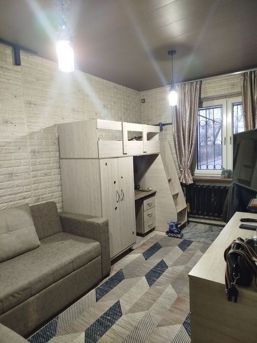 Продается квартира 2в3/1/9